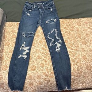 American Eagle Outfitters Women's Ripped Dark Blue Skinny Jeans